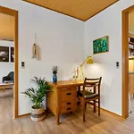 3 Bedroom Cozy In