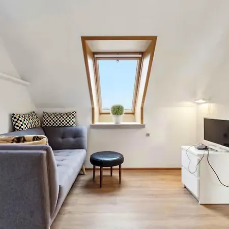 3 Bedroom Cozy In *