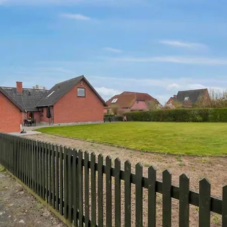 Holiday home 3 Bedroom Cozy In